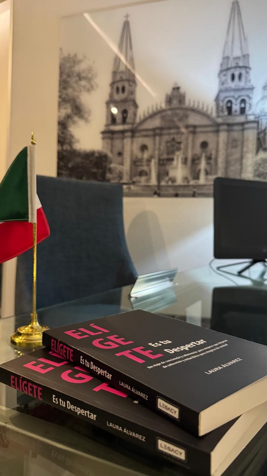 Elígete con bandera mexicana — Guadalajara